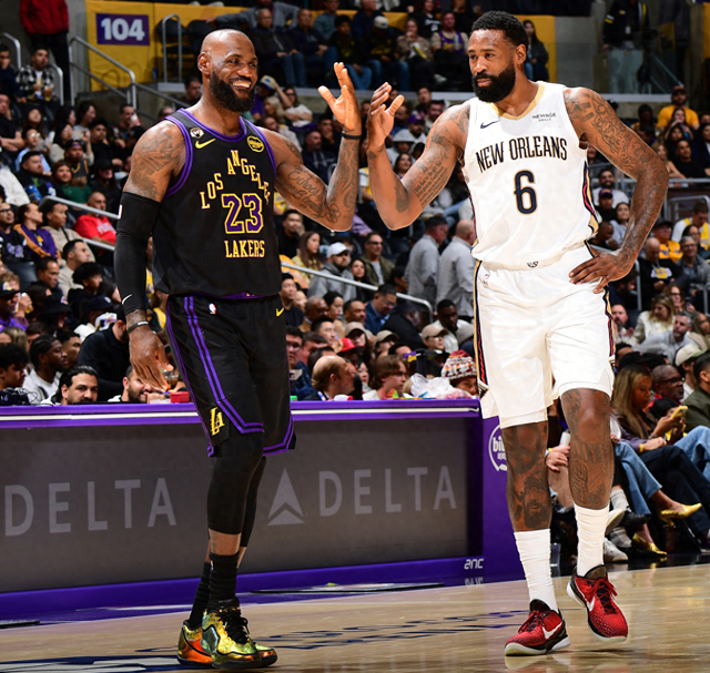 开云体育官网-轰21+7+7延续纪录！41岁勒布朗助湖人取三连胜 放弃刷分一幕显格局|詹姆斯|鹈鹕|东契奇|新奥尔良鹈鹕队|勒布朗-詹姆斯_新浪体育_新浪新闻